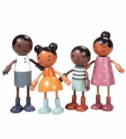 Bedste handel ✔️ Tender Leaf Trælegetøj - Dukkehusfigurer - Familien Humming Bird 👏