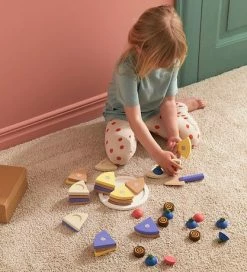 Brandudsalg ✨ Kids Concept Legemad - Kage M. Lag - Multifarvet 🔔 6 Brandudsalg ✨ Kids Concept Legemad - Kage M. Lag - Multifarvet 🔔 -Billig legetoej butik DW911 2