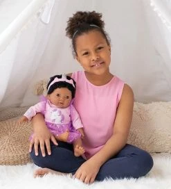 Brandudsalg 😍 Tiny Treasures Dukketøj - Kjole M. Enhjørning - Lilla 🤩 -Billig legetoej butik DY768 2