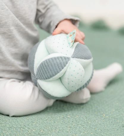 Billig 👏 Nattou Aktivitetsbold - Activity Ball - 15 Cm - Mint Grøn 😍 2 Billig 👏 Nattou Aktivitetsbold - Activity Ball - 15 Cm - Mint Grøn 😍 - Billede 2